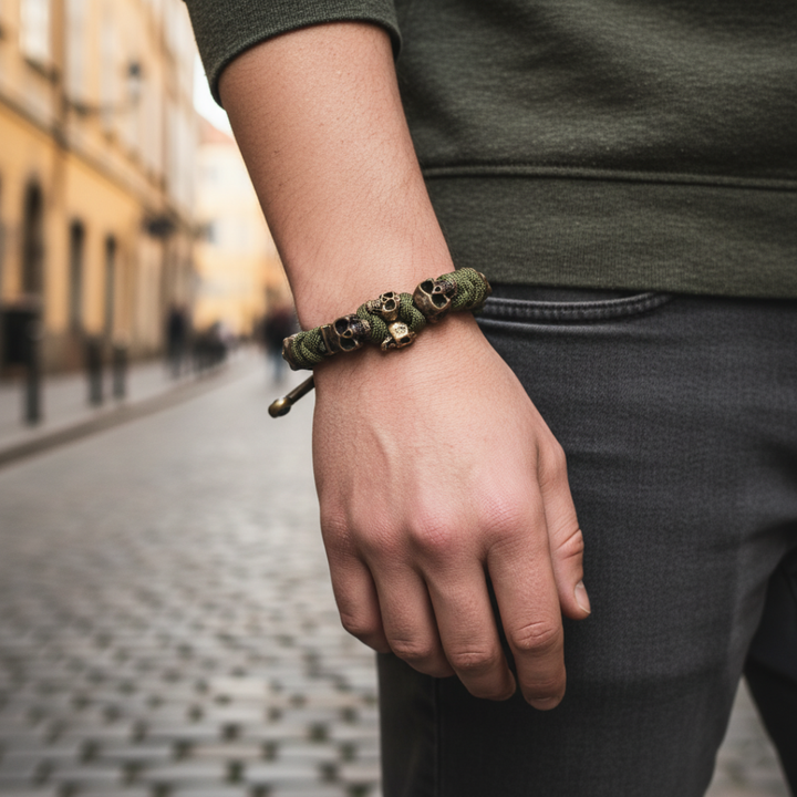 Men's Paracord Bracelet with Bronze Metal Skulls