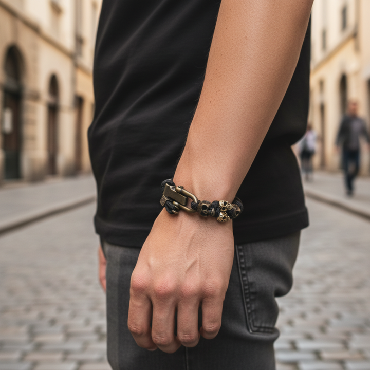 Men's Paracord Bracelet with Bronze Metal Skulls