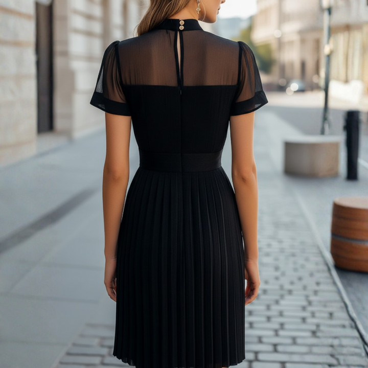 Abito Donna Nero Collo Alto Pieghe Tessuto Elegante