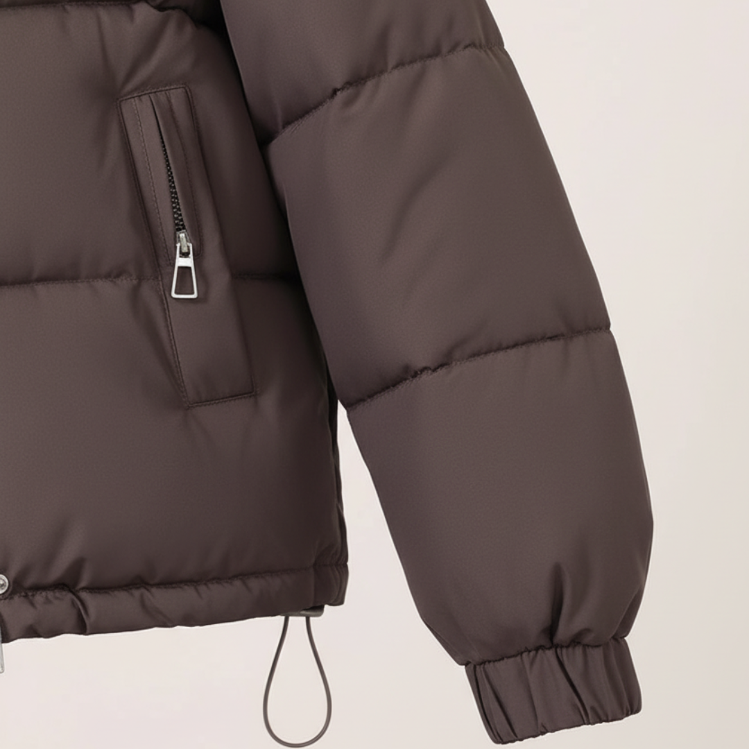 Piumino Corto Donna con Imbottitura in Materiale di Qualità