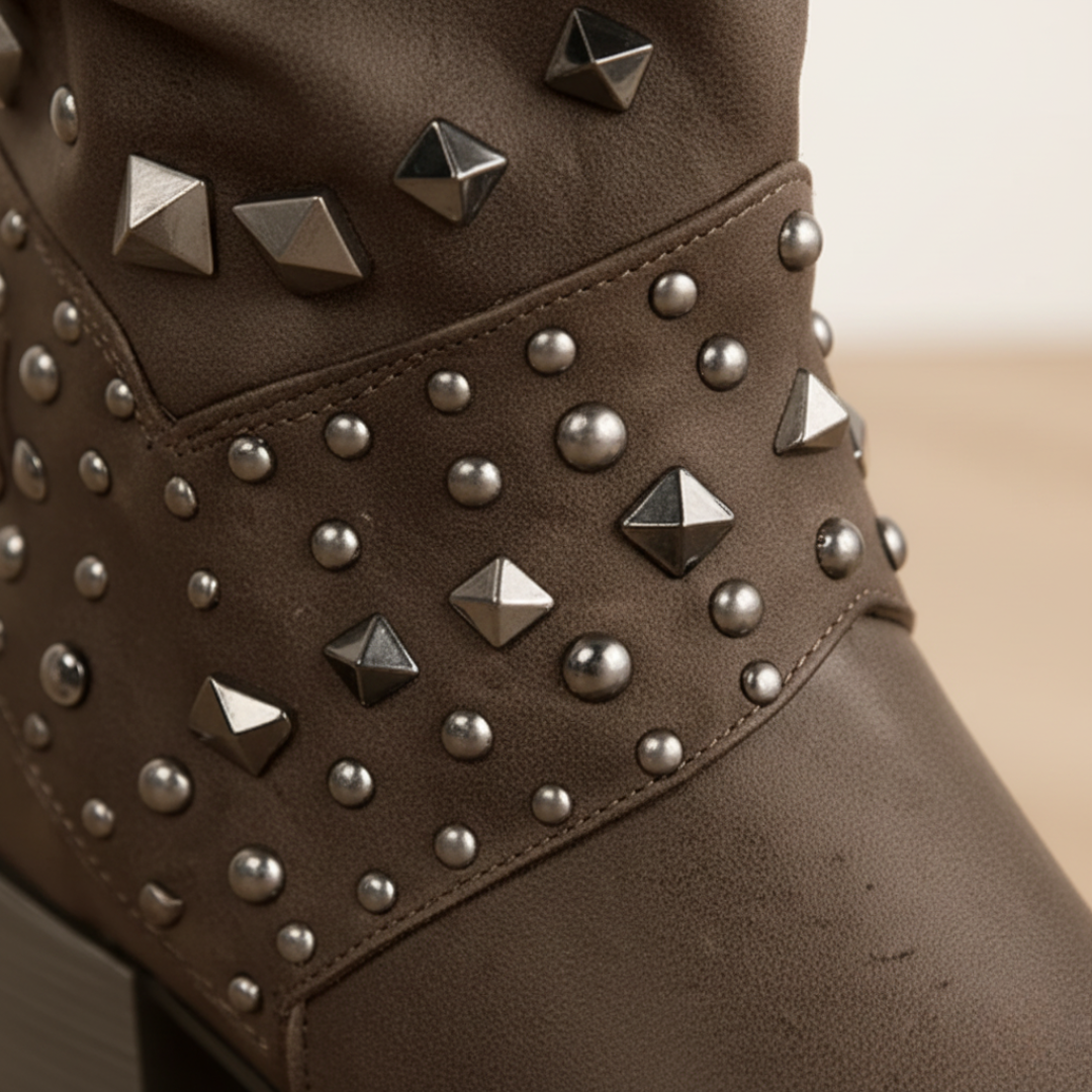 Stivali Donna Ecopelle con Borchie Tacco