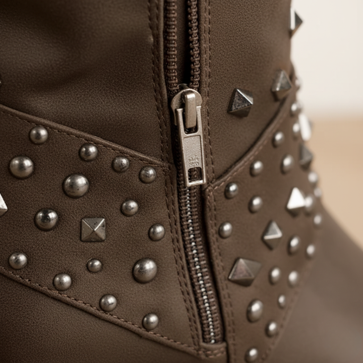 Stivali Donna Ecopelle con Borchie Tacco