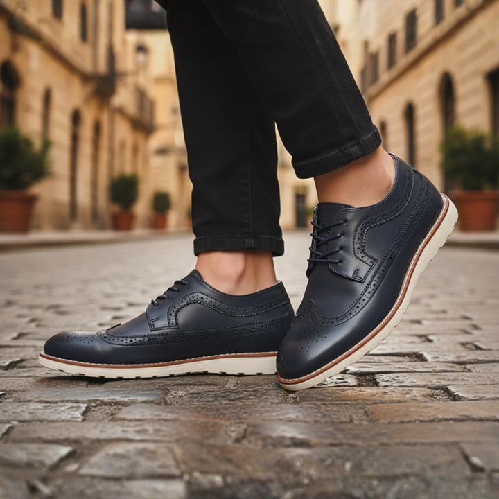 Scarpe uomo in pelle sintetica nera blu marrone con suola bianca