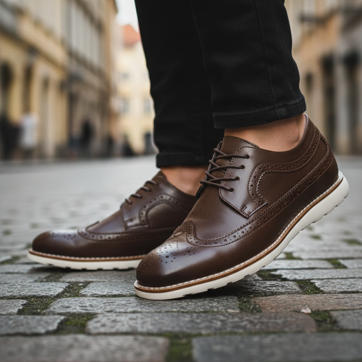 Scarpe uomo in pelle sintetica nera blu marrone con suola bianca