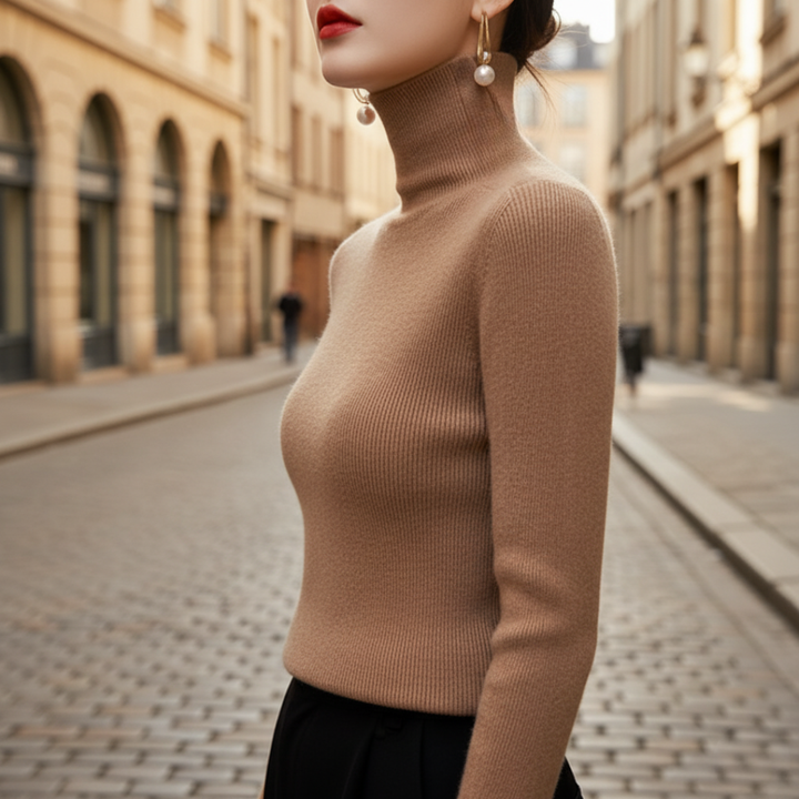 Maglione donna girocollo in materiale morbido