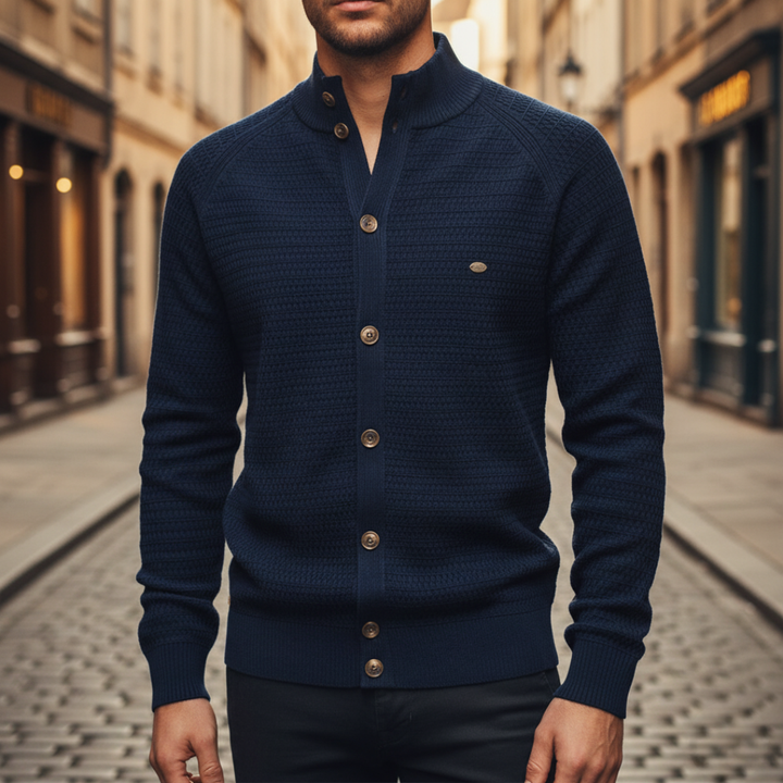 Cardigan Uomo in Filato Morbido con Bottoni