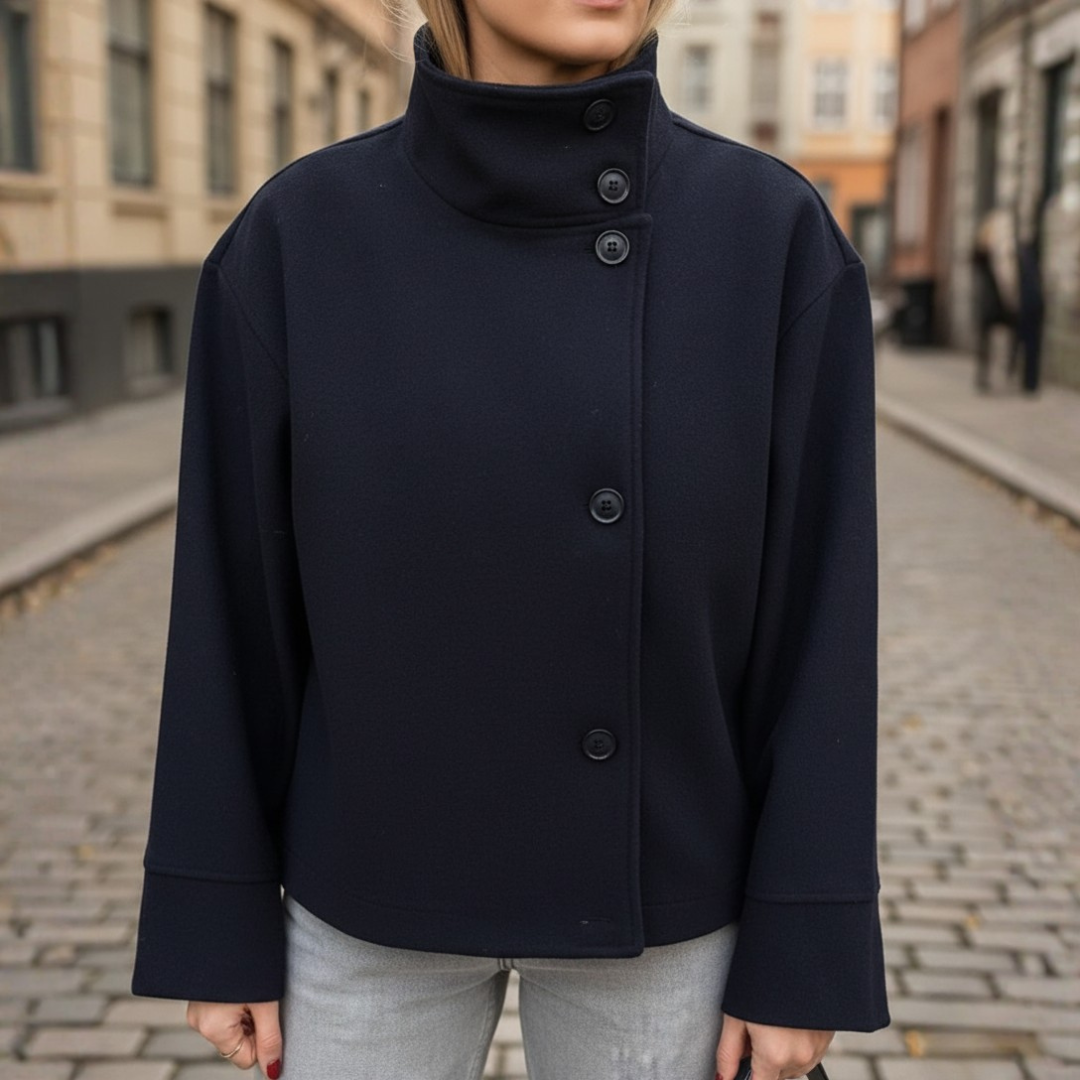 Damenmantel mit Stehkragen und Knöpfen